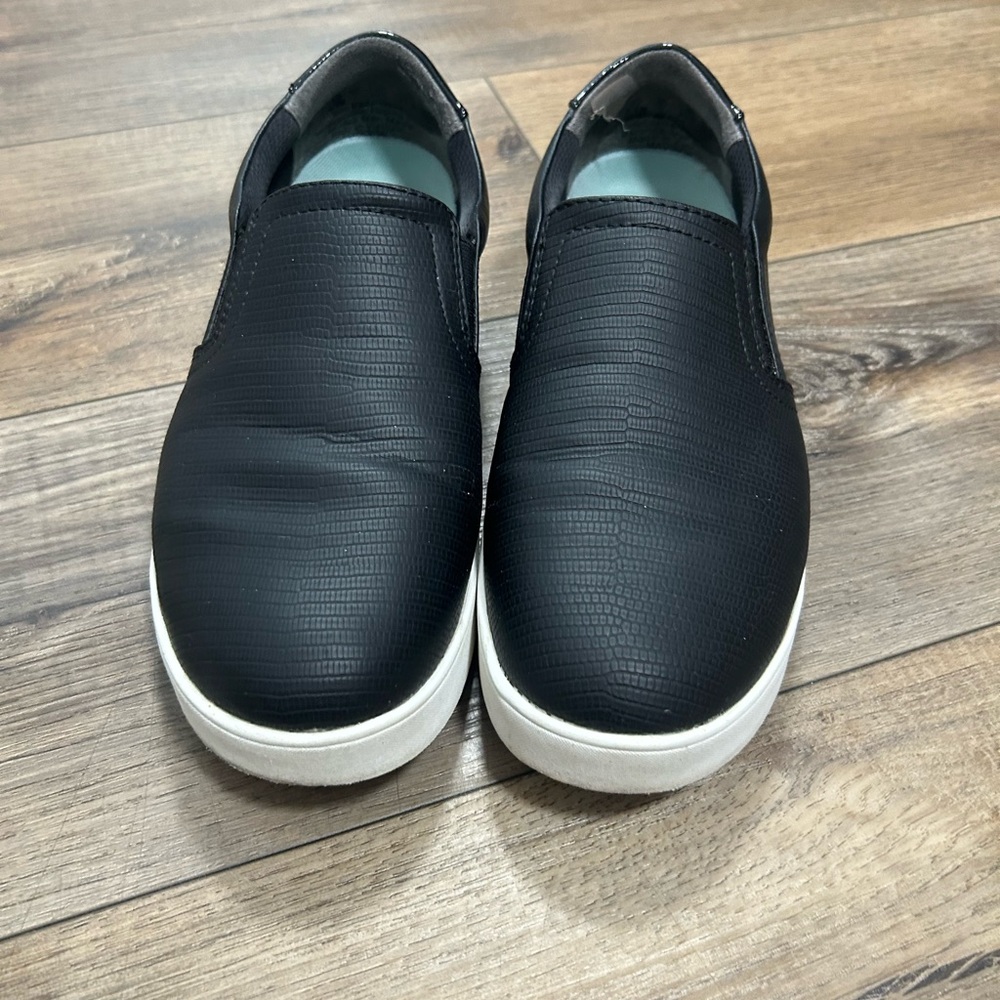 Dr. Scholl’s  Women’s Madison Slip-On Sneakers

Great condition